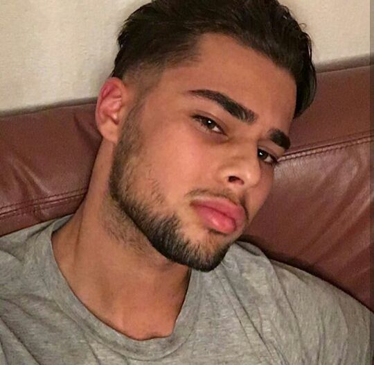 Profil de Hellmut